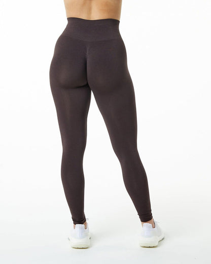 Magnify Seamless Scrunch Leggings